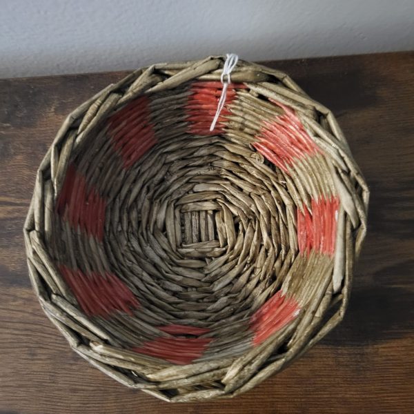 vide poche en papier journal