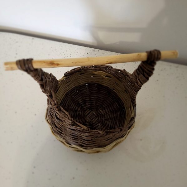 panier oignon en papier journal