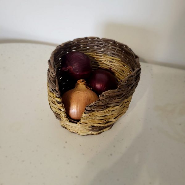 panier oignon papier journal