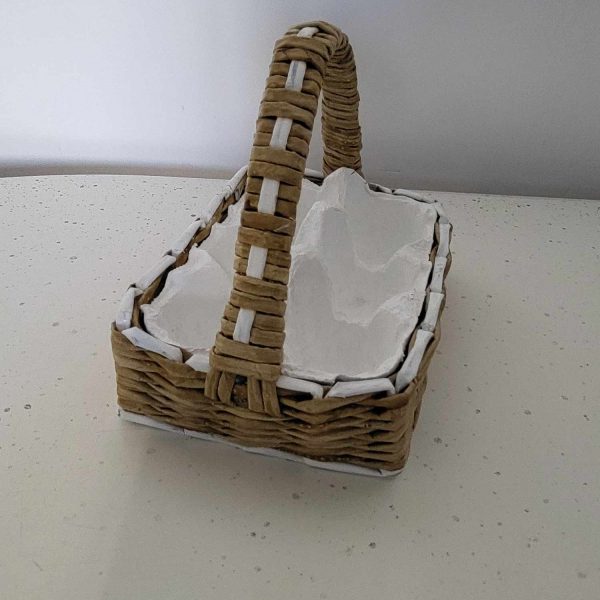 panier à 6 oeufs bois et blanc eco vannerie