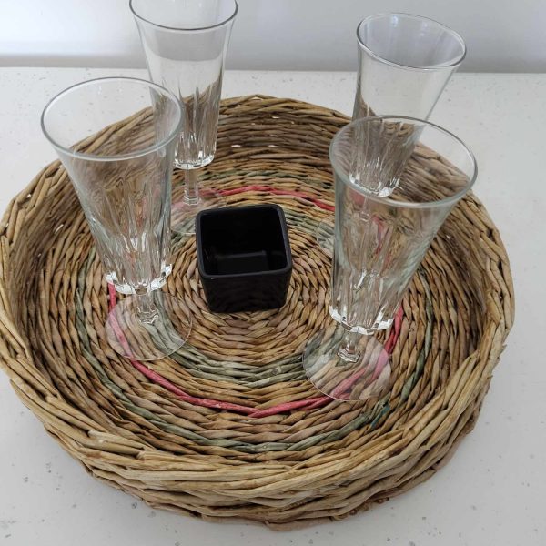 plateau rouge vert bois