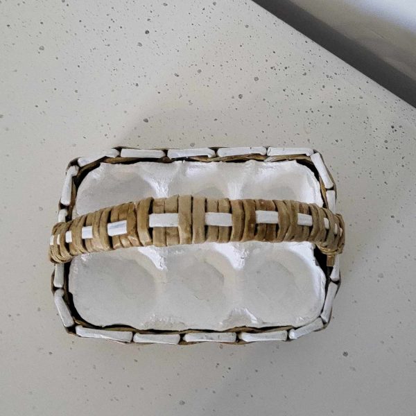 panier à 6 oeufs bois et blanc
